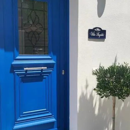 Ferienhaus Beautiful House In The